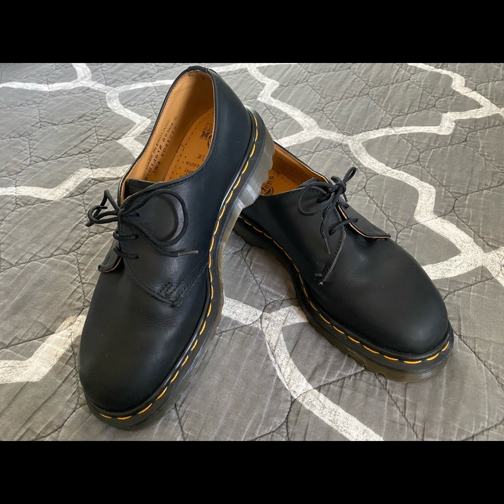 DR. MARTENS Oxford Greasy Black UK 6/US 8